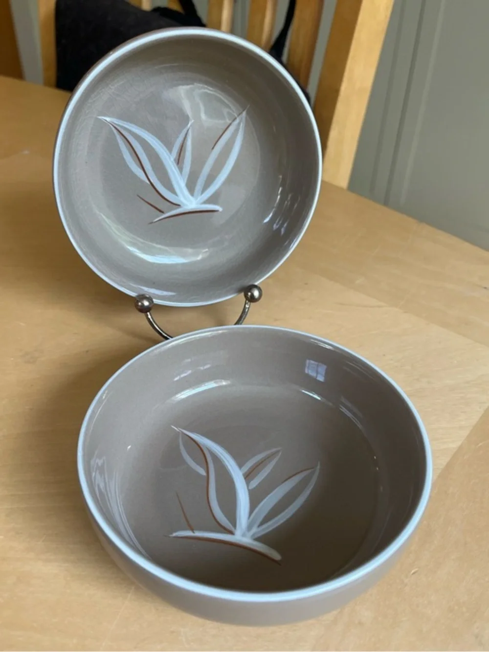 California Winfield Handcrafted 4 3/4” Taupe Bowls White Leaf Motif Set of 2